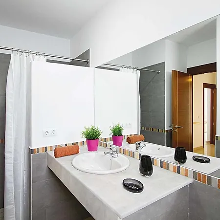 Villa Playa Blanca Sleeps 6 Air Con Wifi Playa Blanca (Lanzarote)